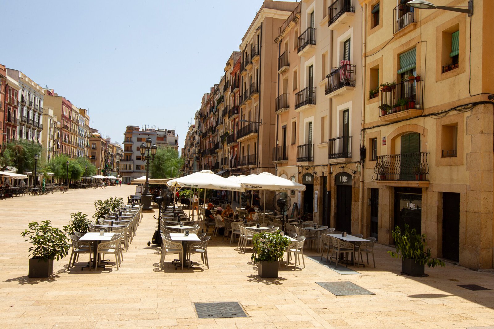 4 Latas Tarragona