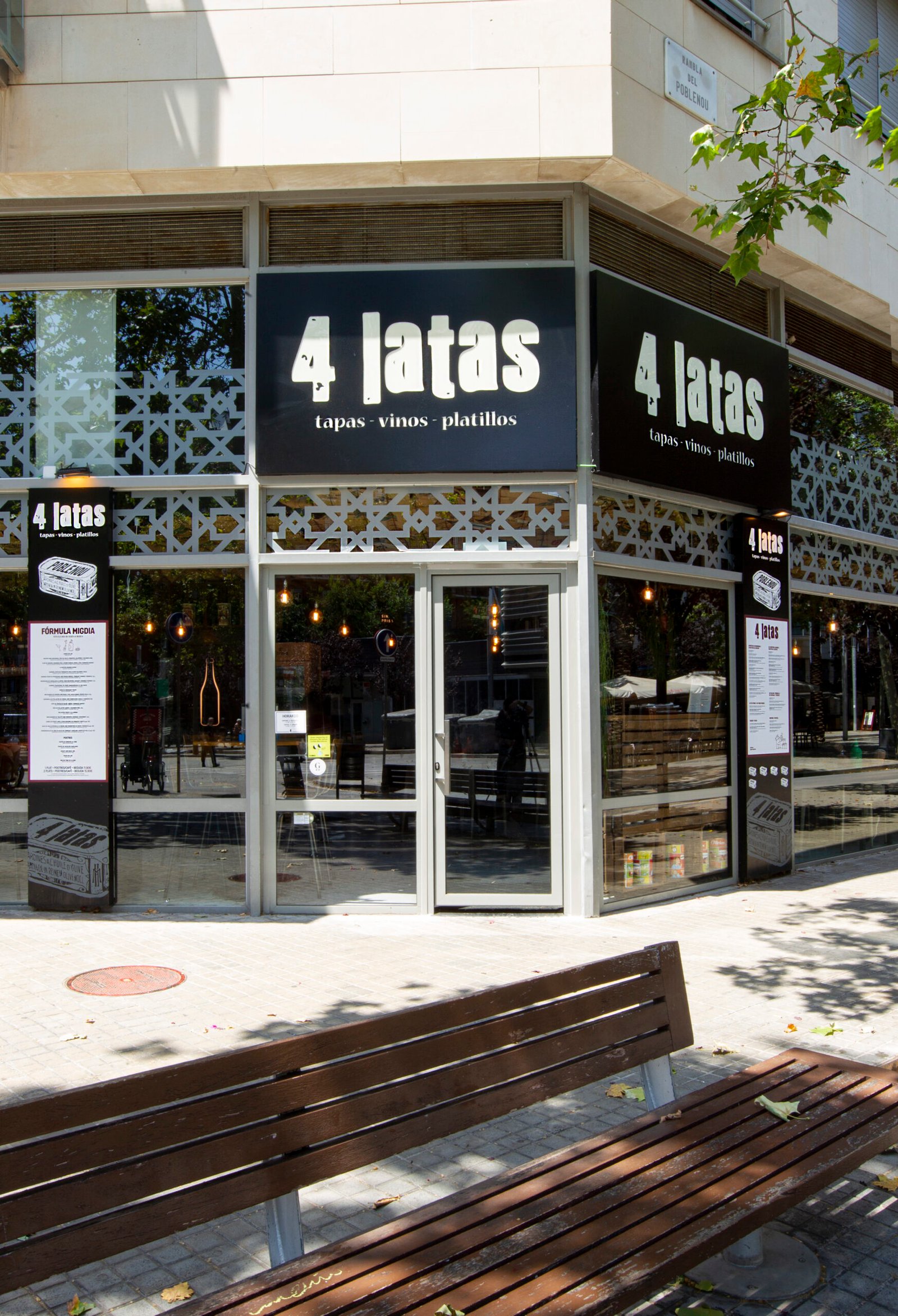 4 Latas Poblenou